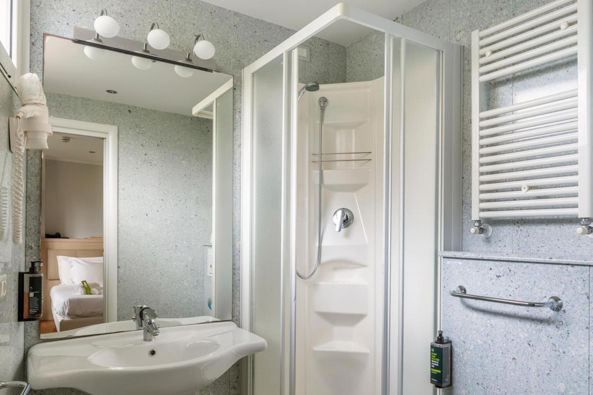 B&B Hotels Park Hotel Suisse Santa Margherita Ligure Luaran gambar